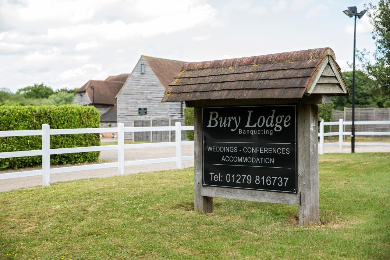 Bury Lodge Станстед Маунтфитчет Екстериор снимка